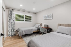 Bedroom #3 with two twin size beds. 