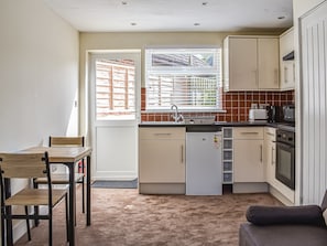 Open plan living space | Mutley Hall, Chichester, near Bognor Regis