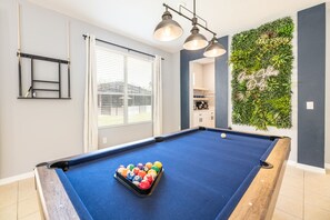 Spielezimmer