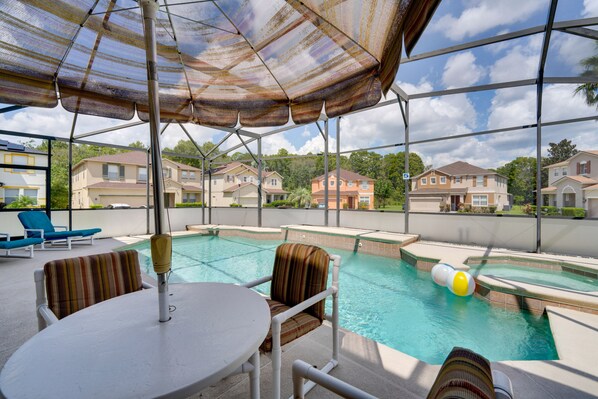 Davenport Vacation Rental | 8BR | 4.5BA | 3,600 Sq Ft | Step-Free Access