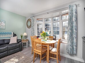 Dining Area | Deers Holt - Granite Henge, Looe