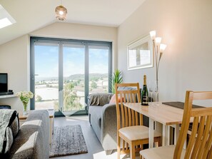 Open plan living space | Wye Nest, Ballingham, near Hereford