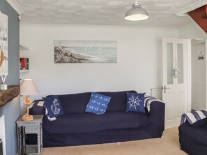 Living room | Lon Lwyd Isaf, Pentraeth