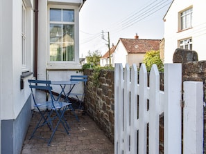 Sitting-out-area | The Burrow, Braunton