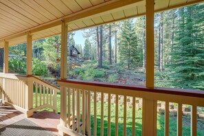 Deck | Mountain View | Near Lake Tahoe