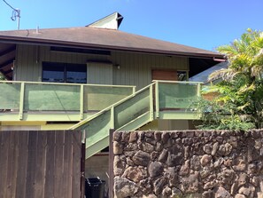 House from Ke Nui  road