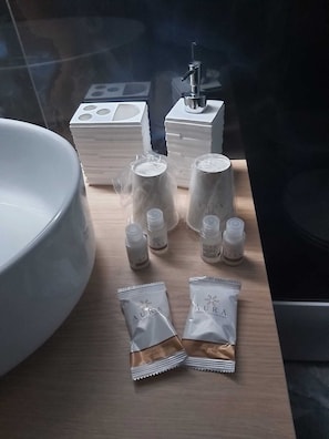 Badezimmerausstattung