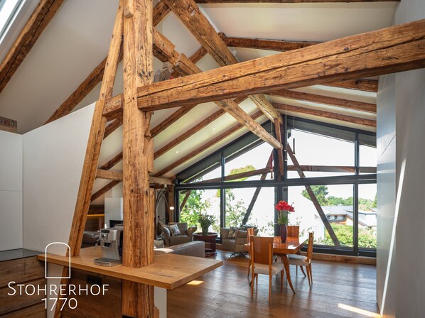 5 Sterne - Gut Stohrerhof - Penthouse am Ammersee bis 4 Pers