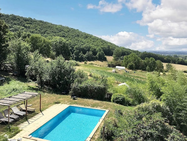 Vue sur piscine