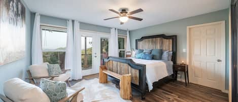 Master Bedroom, Mountain View