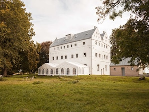 Herzlich willkommen im Gutshaus Üselitz!