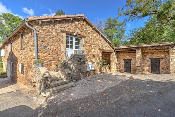 Front of the gîte and small terrace