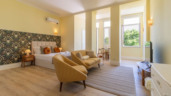 Rest and rejuvenation are on the agenda in this charming bedroom. From the sumptuous bedding to the carefully curated decor, every element invites you to unwind and have a peaceful night's sleep. #bedroom #airbnb