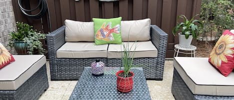 All new cosy outside furniture to enjoy while grilling. 