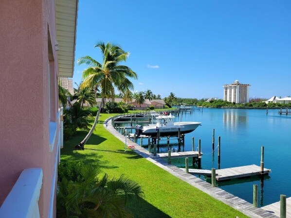 Lagoon/Canal Front Home