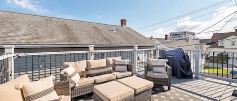 Private 2nd Floor Balcony with Grill