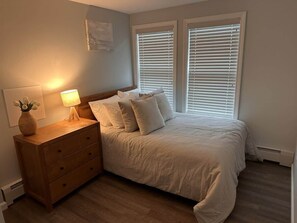 Relax and unwind in this comfy bed!