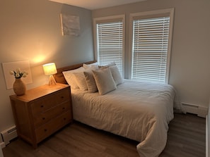 Relax and unwind in this comfy bed!