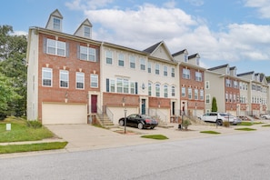 Townhome Exterior | Keyless Entry | Pet Friendly w/ Fee