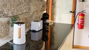 Kitchen fully equiped