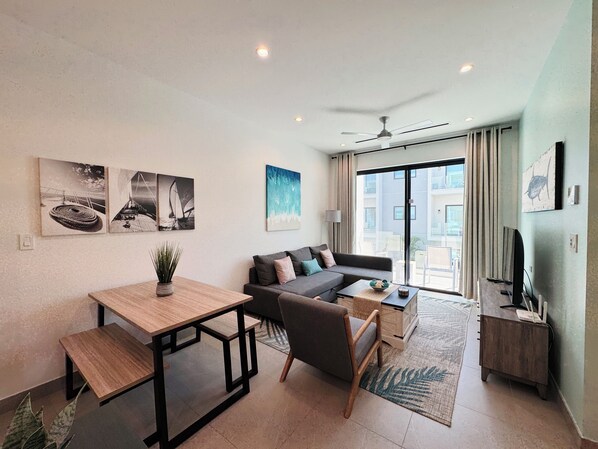 Dining & Living Area.