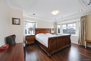 King size bed in second floor
