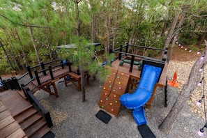 Great views to enjoy letting the kids run around!