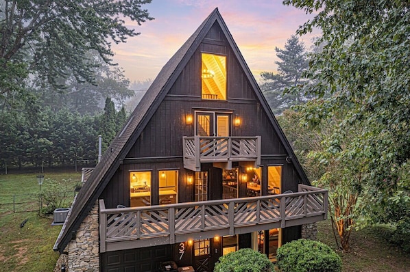 "Escape to rustic charm in our cozy A-frame retreat. Nature's beauty, modern comfort.
