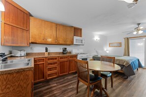 Cozy vibes in the charming multifunctional space