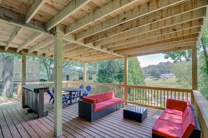Lower Deck | Private Hot Tub | River View