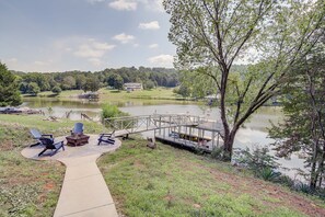 Boat Dock w/ Slip & Launch | Fire Pit
