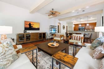 🏖️Recently Updated | Professionally Managed | Concierge Included | vrKCV