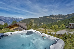 Balcony/ terrace