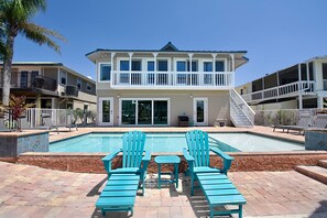 Beautiful pool at 269 Carolina