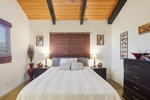 Indoors, Home Decor, Lamp, Furniture, Bed