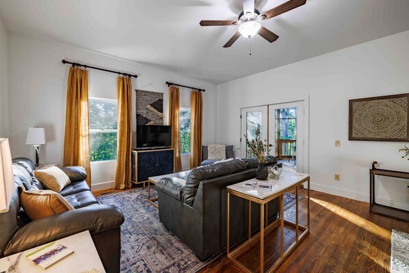 A touch of luxury in the woods of Mentone.