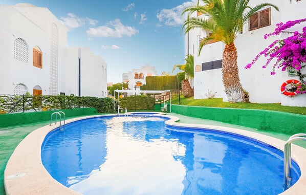 pool