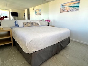 King size bed