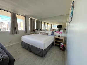 King size bed