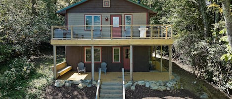 The front of our beautiful, newly renovated cabin. You won't believe the views!