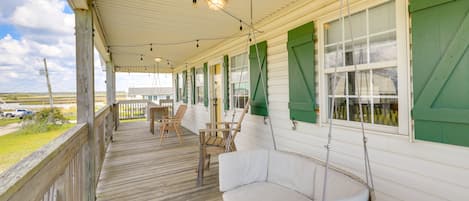 North Topsail Beach Vacation Rental | 4BR | 2BA | 1,240 Sq Ft | Stairs Required
