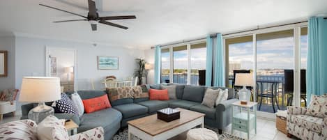 Feel right at home in this beautiful 3 BR condo with spectacular harbor views