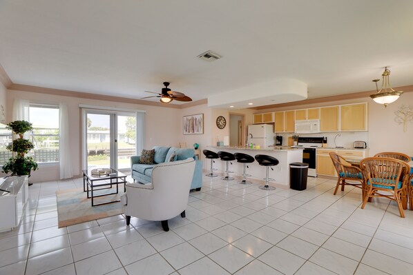 Port Charlotte Vacation Rental | 3BR | 2BA | 2 Steps to Enter | 1,250 Sq Ft