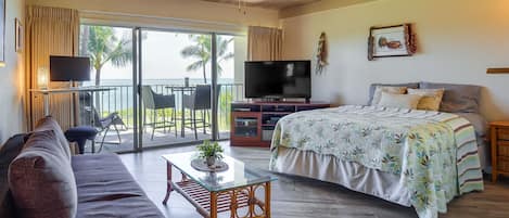 Waianae Vacation Rental | 1BR | 1BA | Stairs to Access | 632 Sq Ft