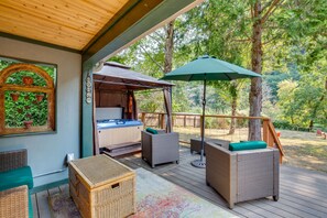 Furnished Deck | Private Hot Tub