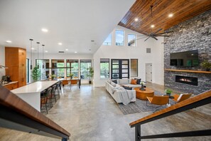 Common Areas—open concept gathering spaces to bring the whole group together.