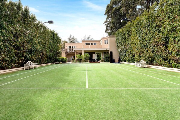 Sport court