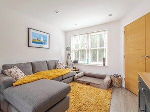 Living area | Norfolk Broads Cottage, Stalham Staithe