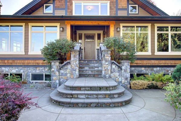 Front Exterior