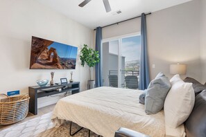 Comfortable Pull-out bed in living room